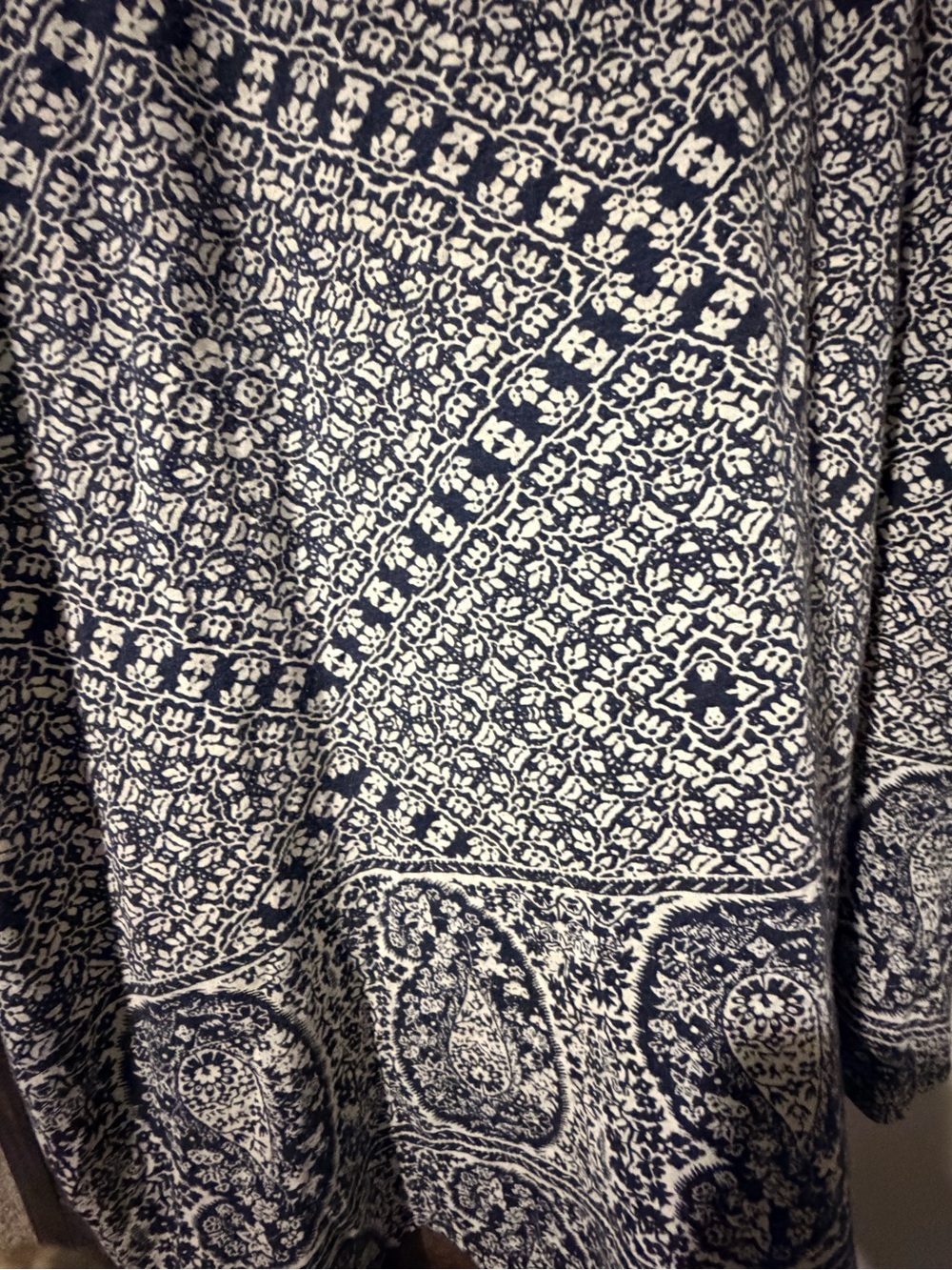 Lucky Brand Plus Size Women's Modal Cotton Blend Navy & White Paisley Print Top - Picture 5 of 7